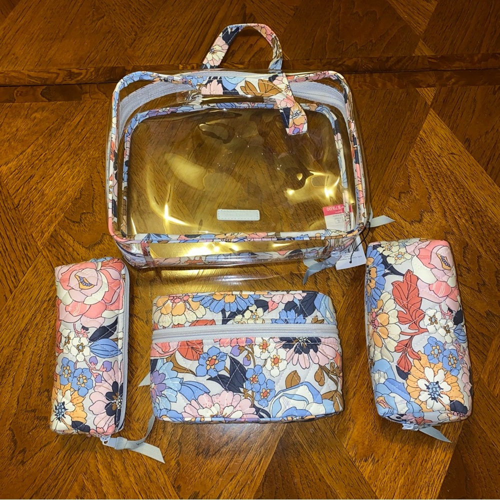 NWT Vera Bradley 4 pcs Cosmetics Aloha Blooms